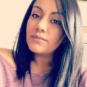 Meet your Posher, Yuliana